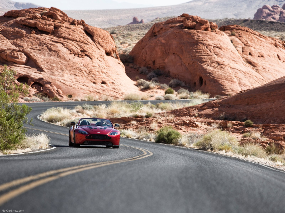 Aston Martin V12 Vantage S Roadster фото 129844