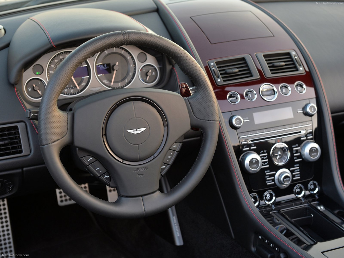 Aston Martin V12 Vantage S Roadster фото 136916