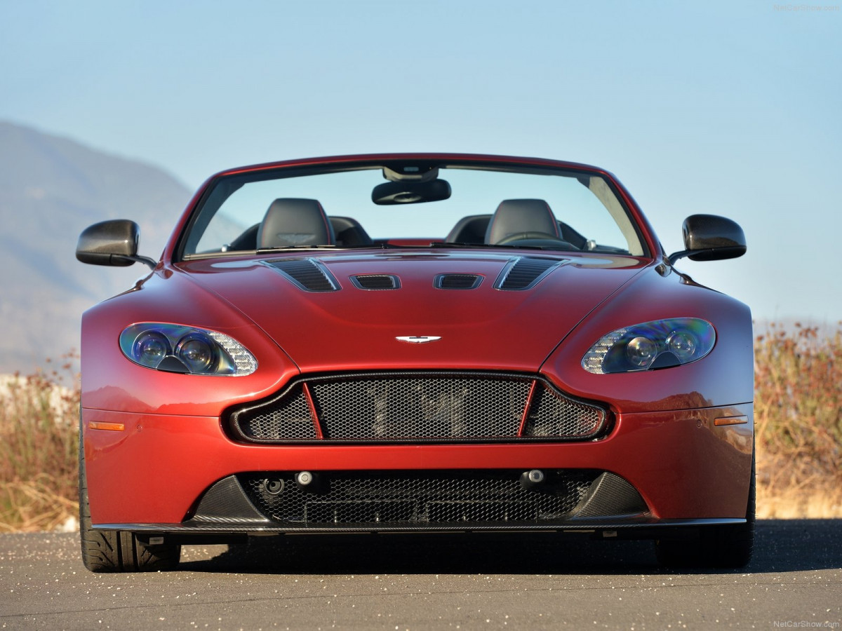 Aston Martin V12 Vantage S Roadster фото 136933