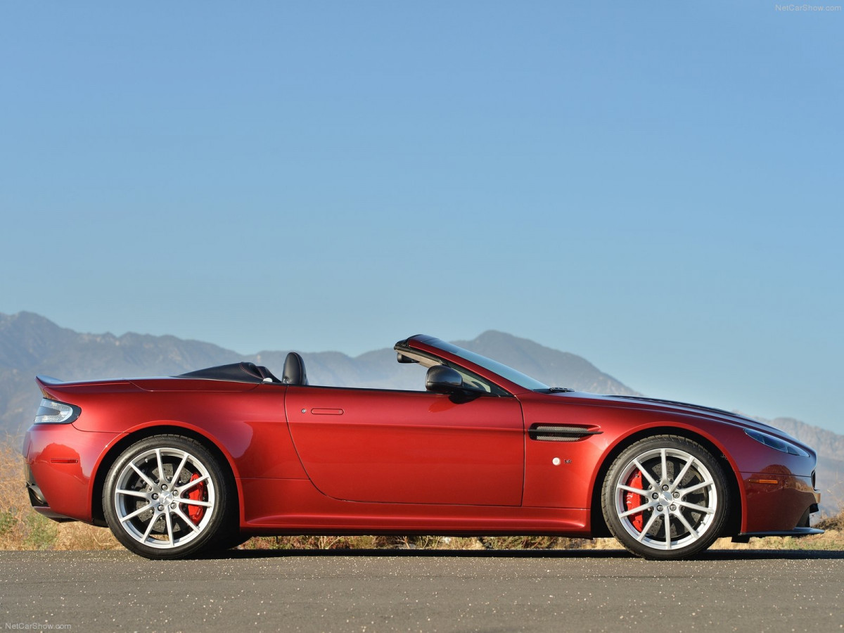 Aston Martin V12 Vantage S Roadster фото 136959