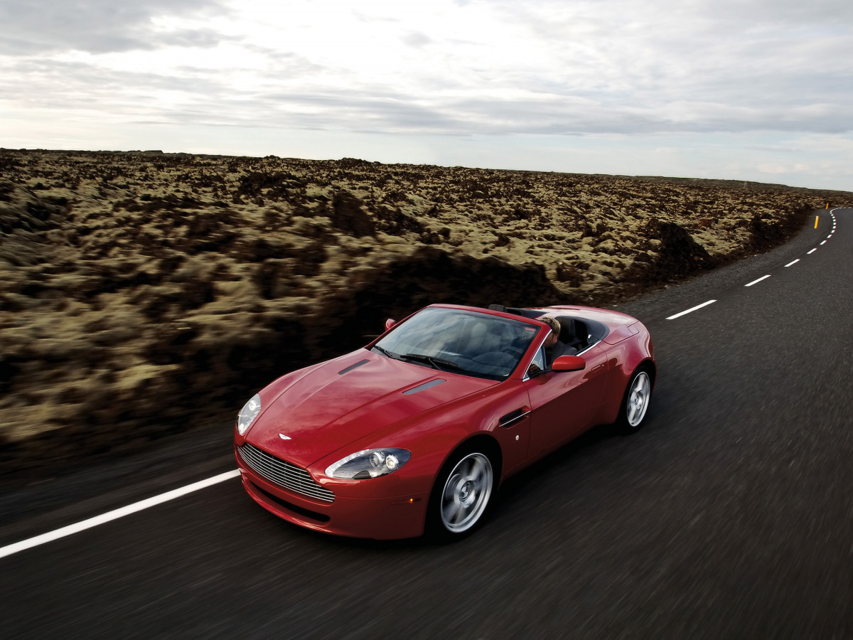 Aston Martin V8 Vantage Roadster фото 39362