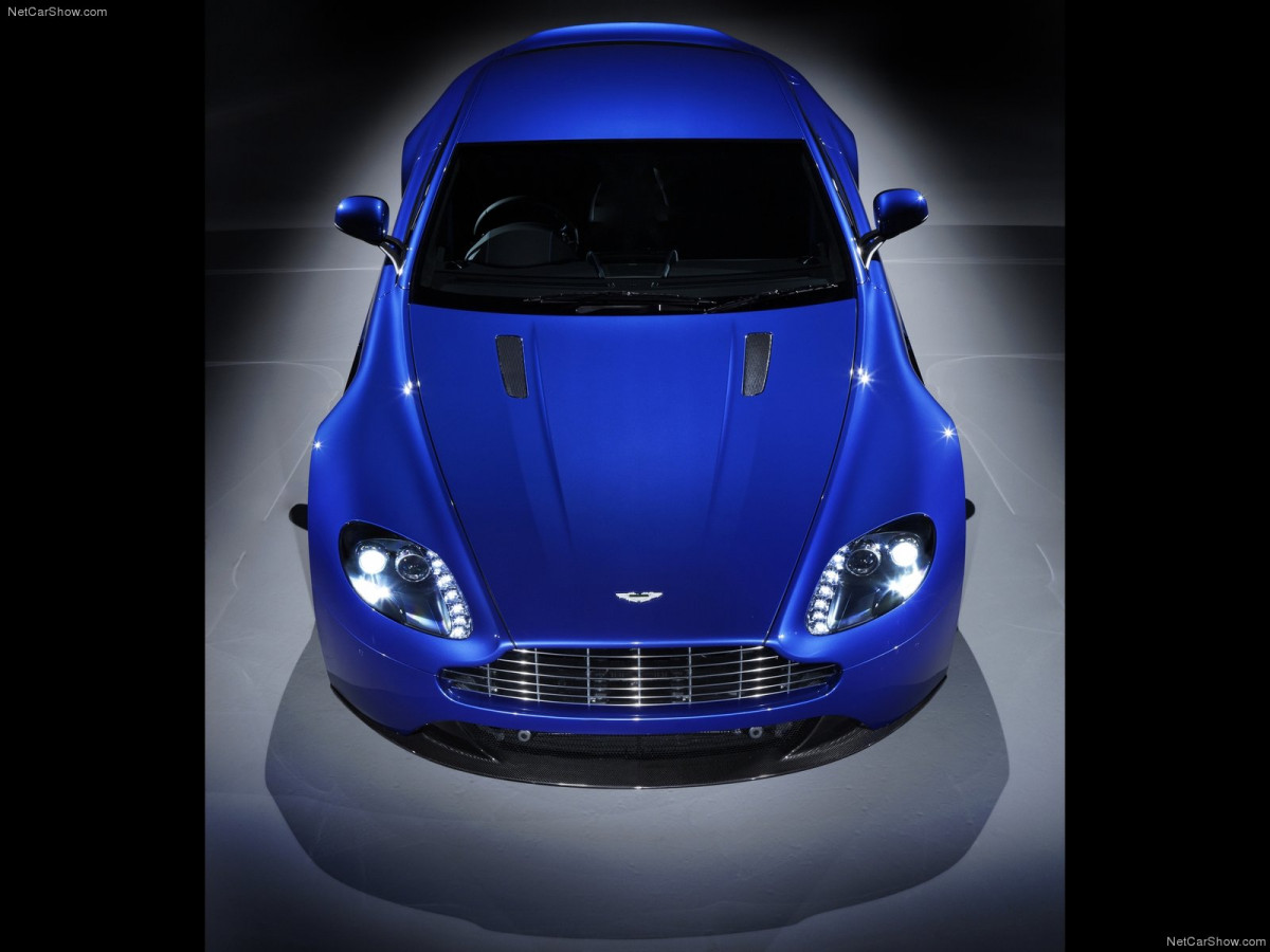 Aston Martin V8 Vantage S фото 82026