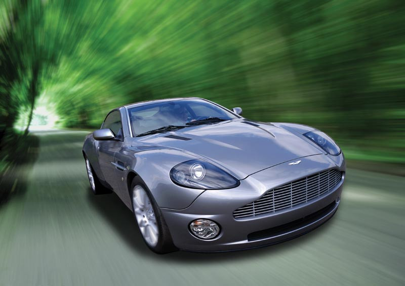 Aston Martin Vanquish фото 83