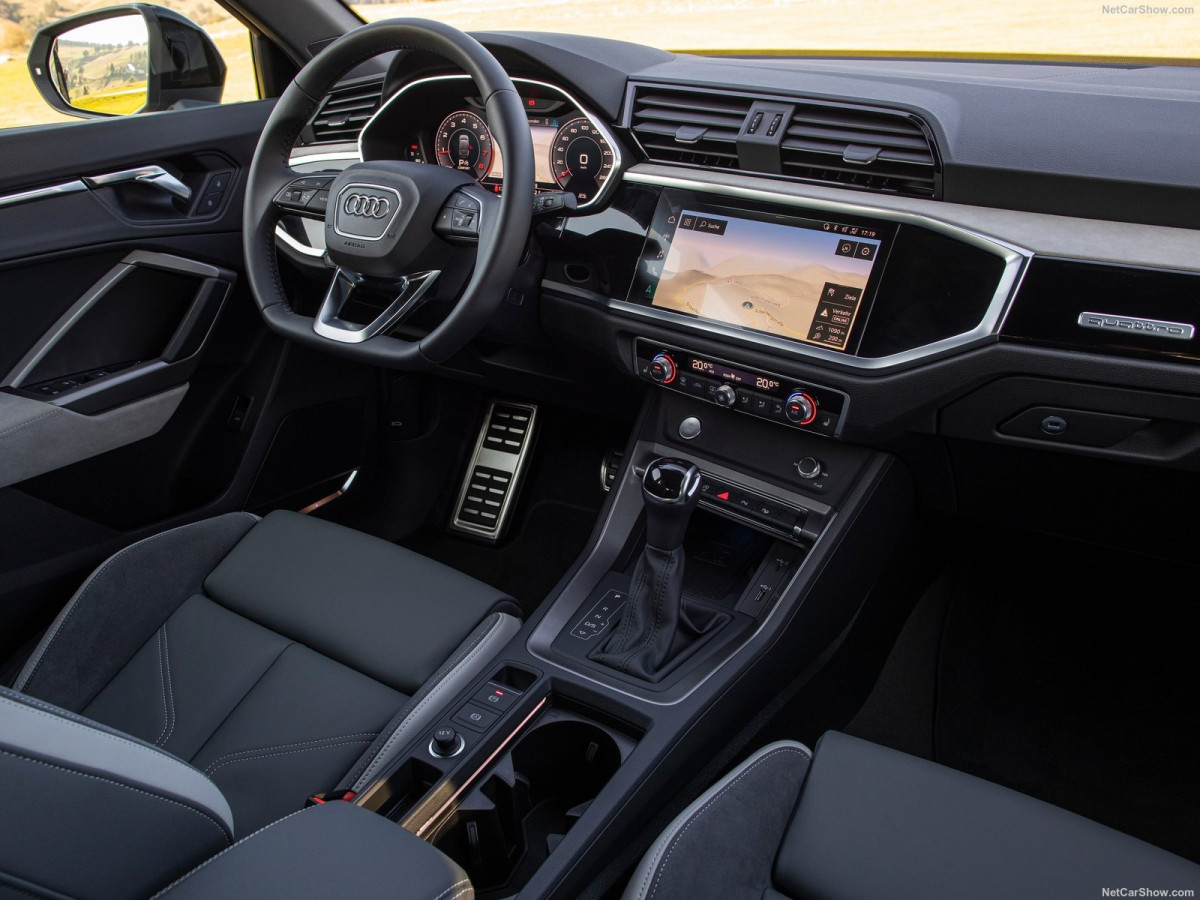 Audi Q3 Sportback фото 203671