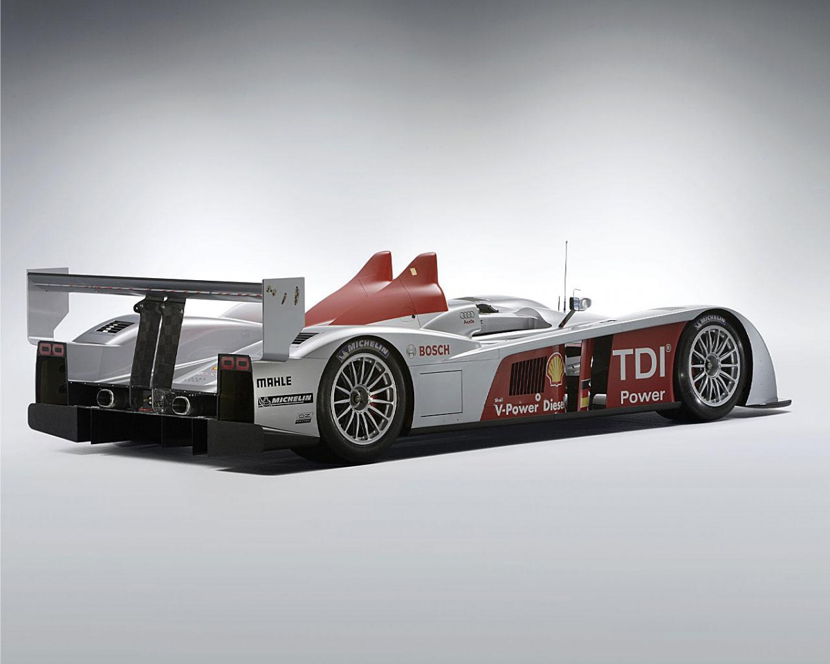 Audi R10 фото 36130