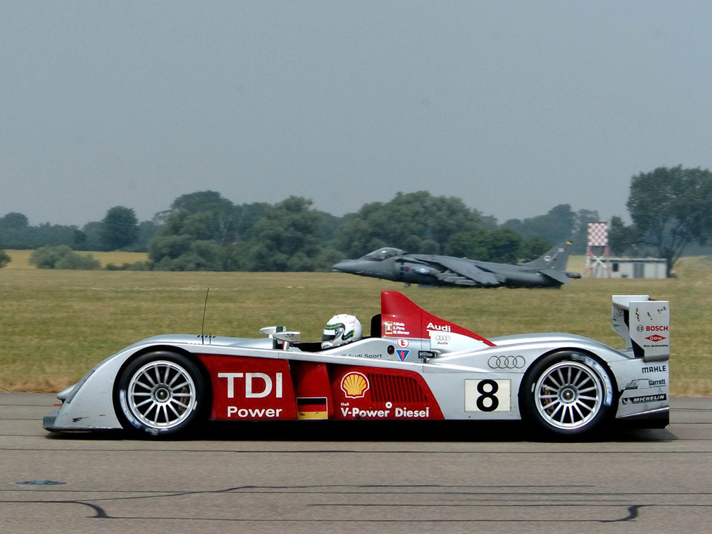 Audi R10 фото 37052