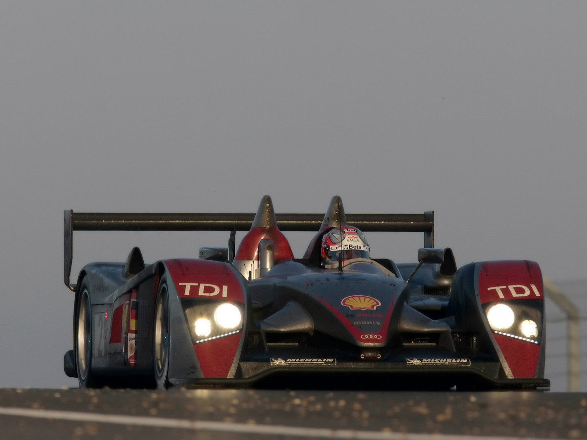 Audi R10 фото 46662