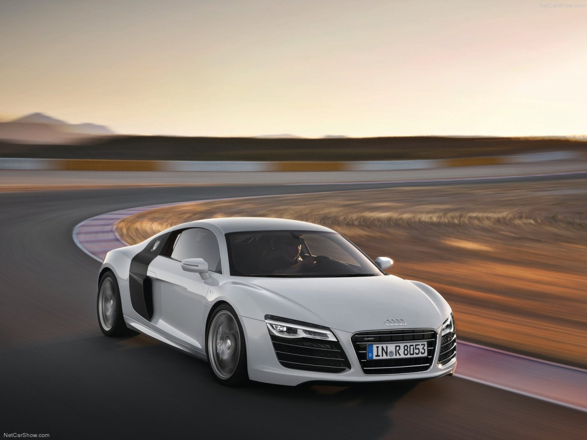 Audi R8 V10 фото 117700