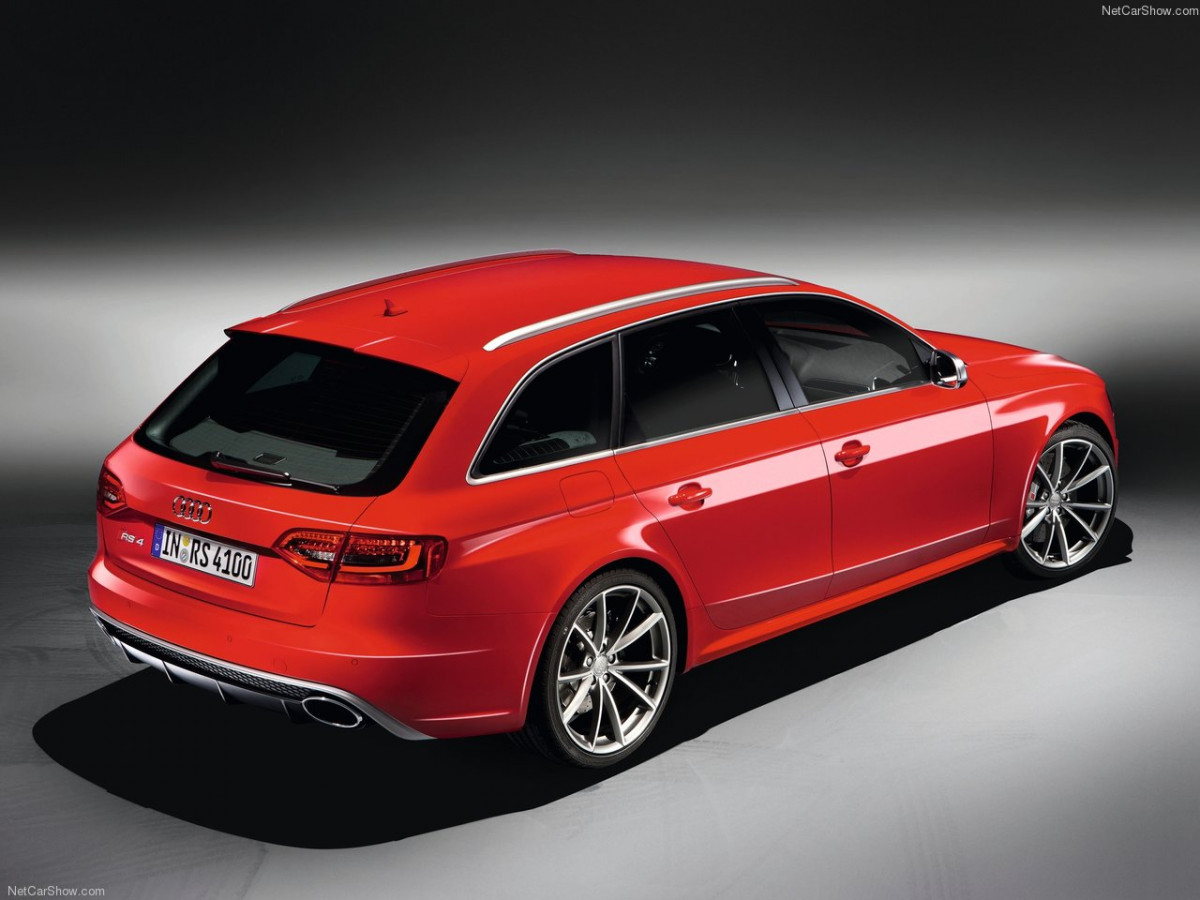 Audi RS4 Avant фото 92319