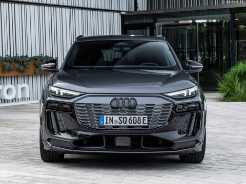 Audi SQ6 фото