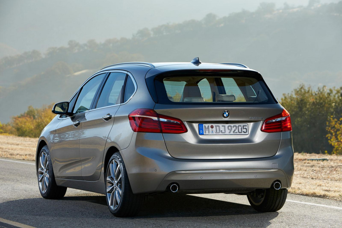 BMW 2-series Active Tourer фото 113603