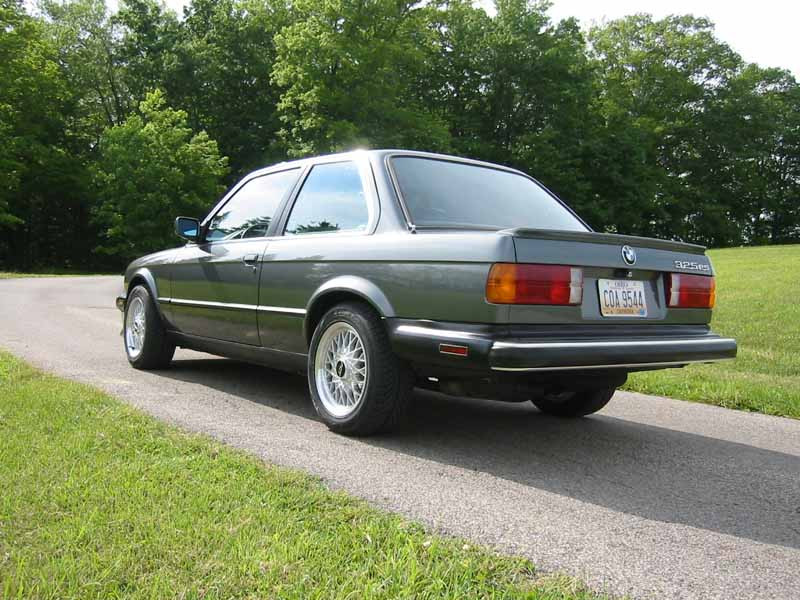 BMW 3-series E30 фото 36259