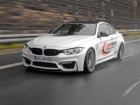 BMW M4 фото