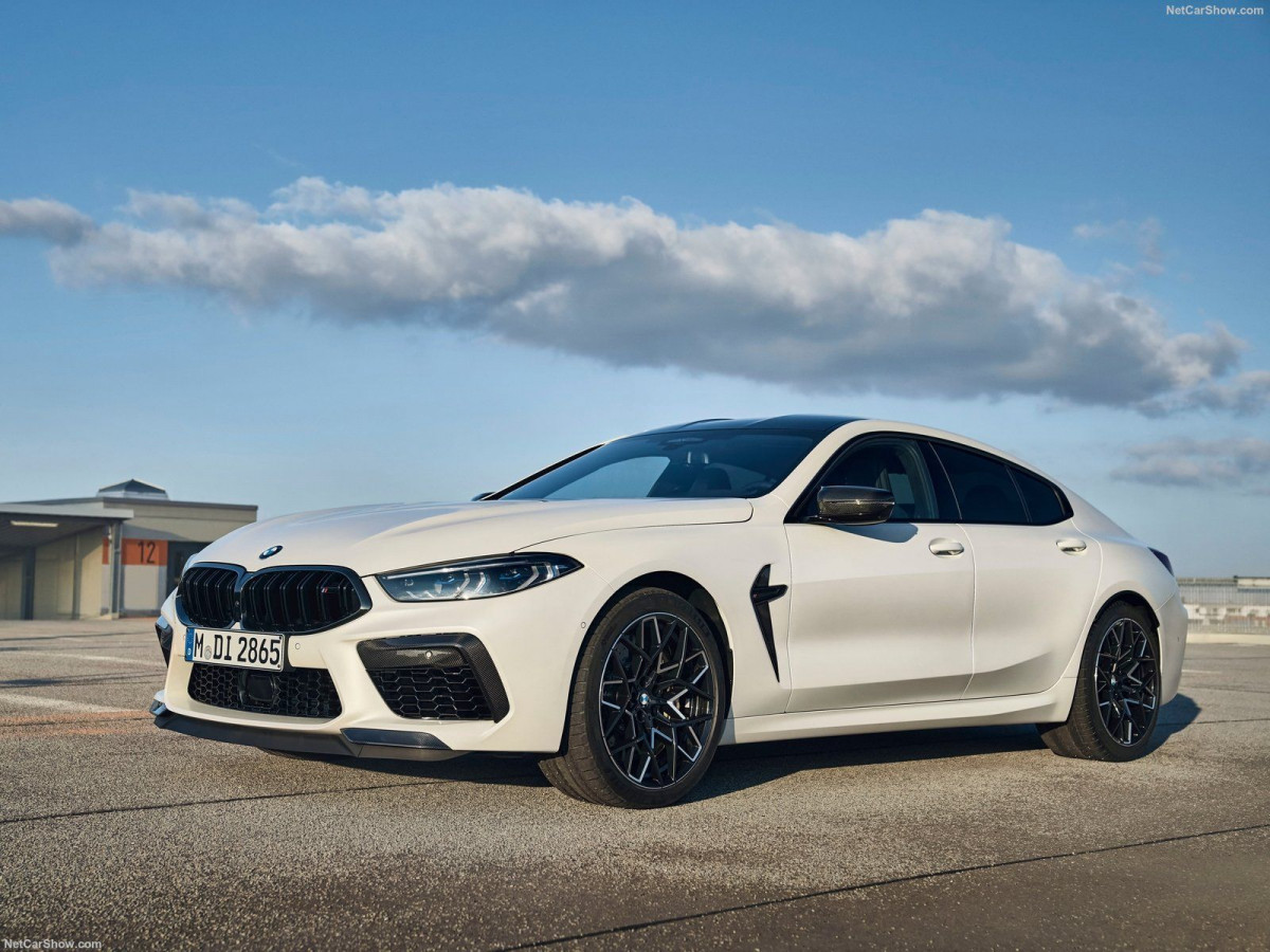 BMW M8 фото 208512