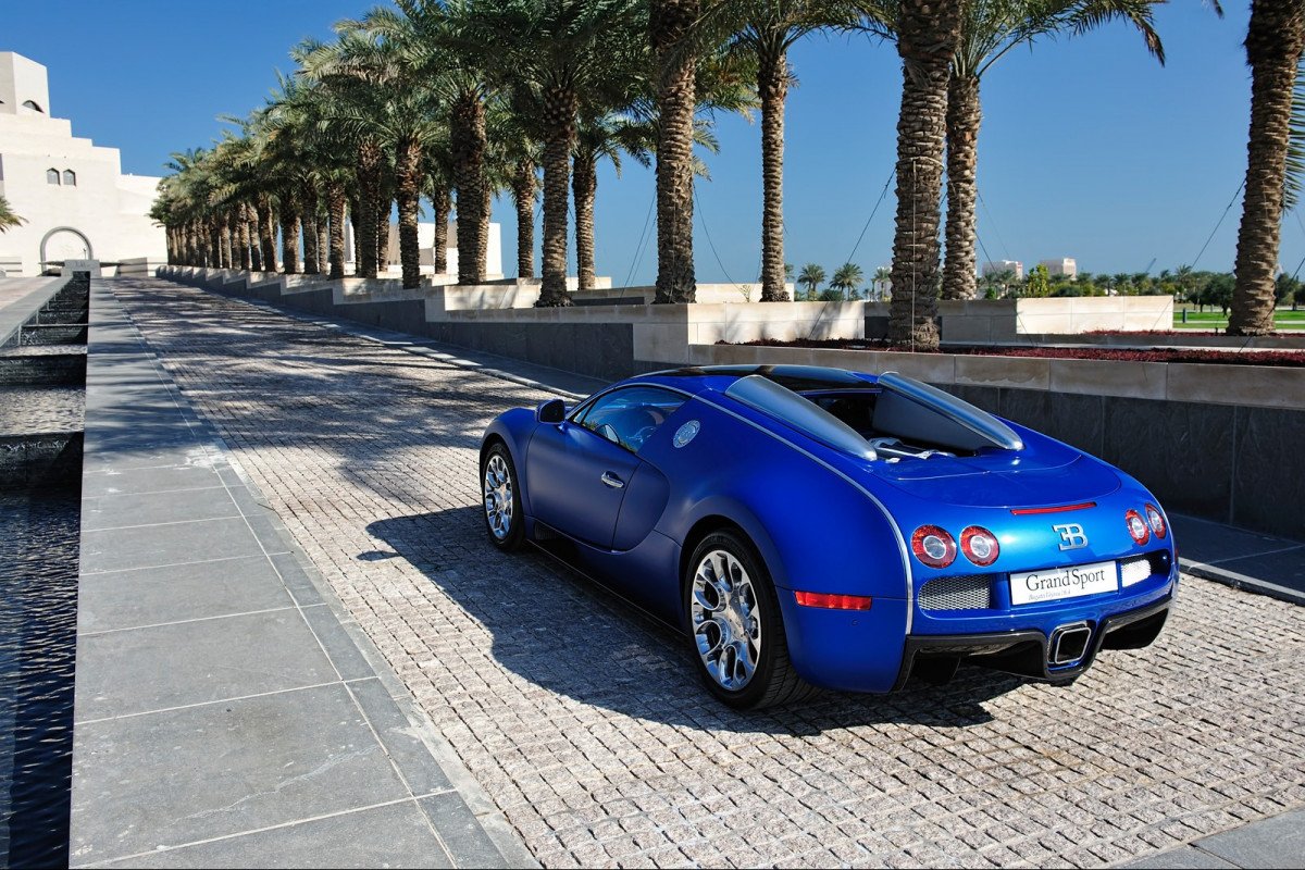 Bugatti Veyron фото 167598