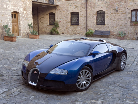 Bugatti Veyron фото