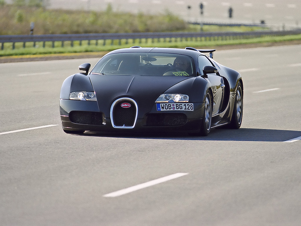 Bugatti Veyron фото 43041