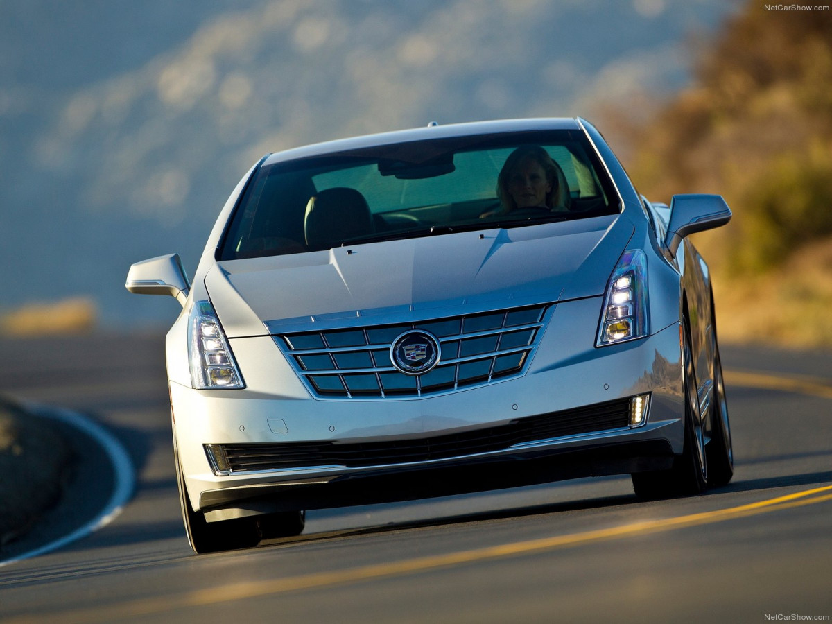 Cadillac ELR фото 156677