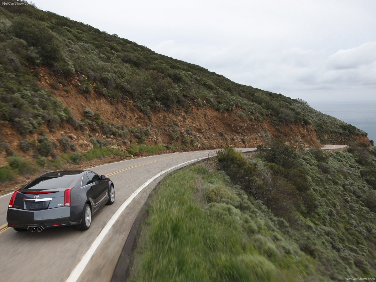 Cadillac CTS-V Coupe фото 77265