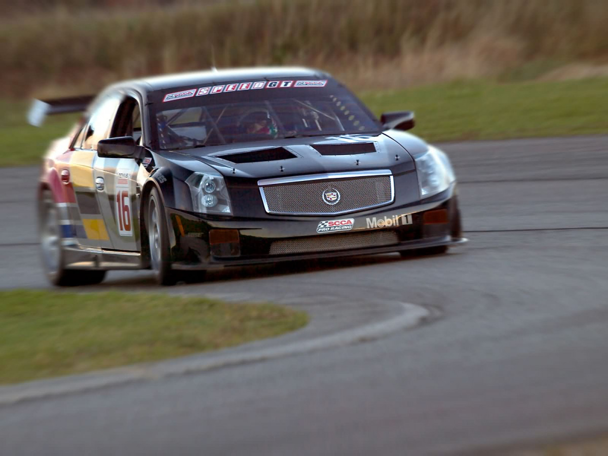 Cadillac CTS-V Race Car фото 8108