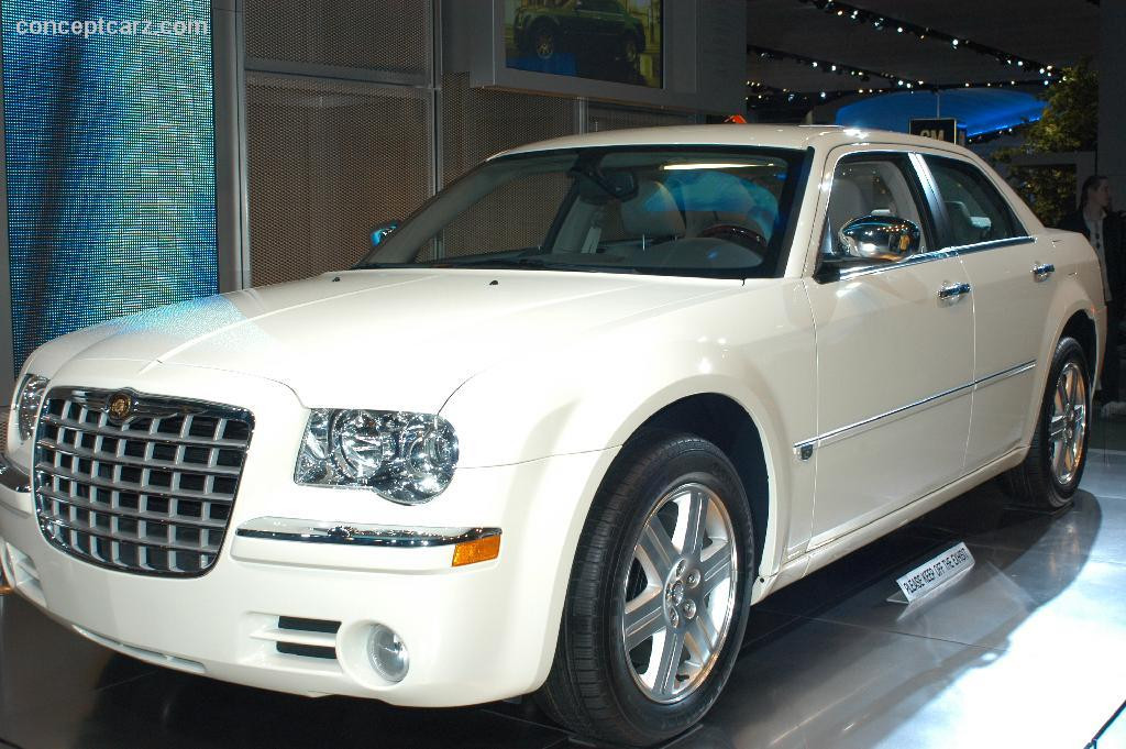 Chrysler 300C фото 20926