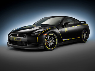 Cobra Nissan GT-R фото