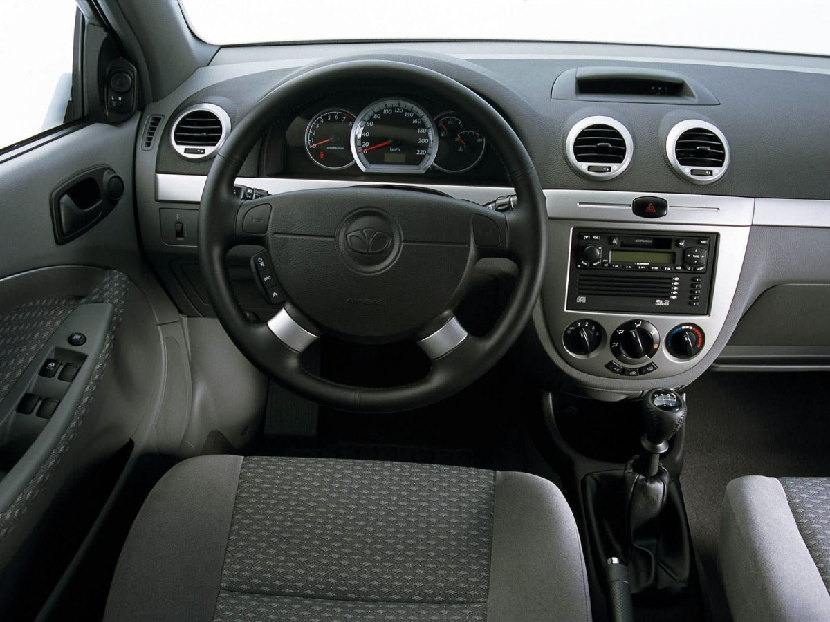 Daewoo Lacetti CDX фото 15687