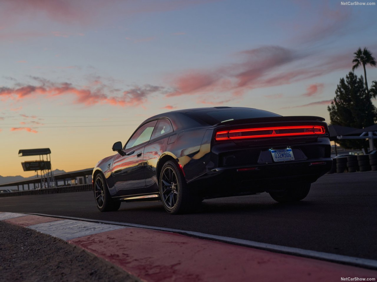 Dodge Charger фото 212945