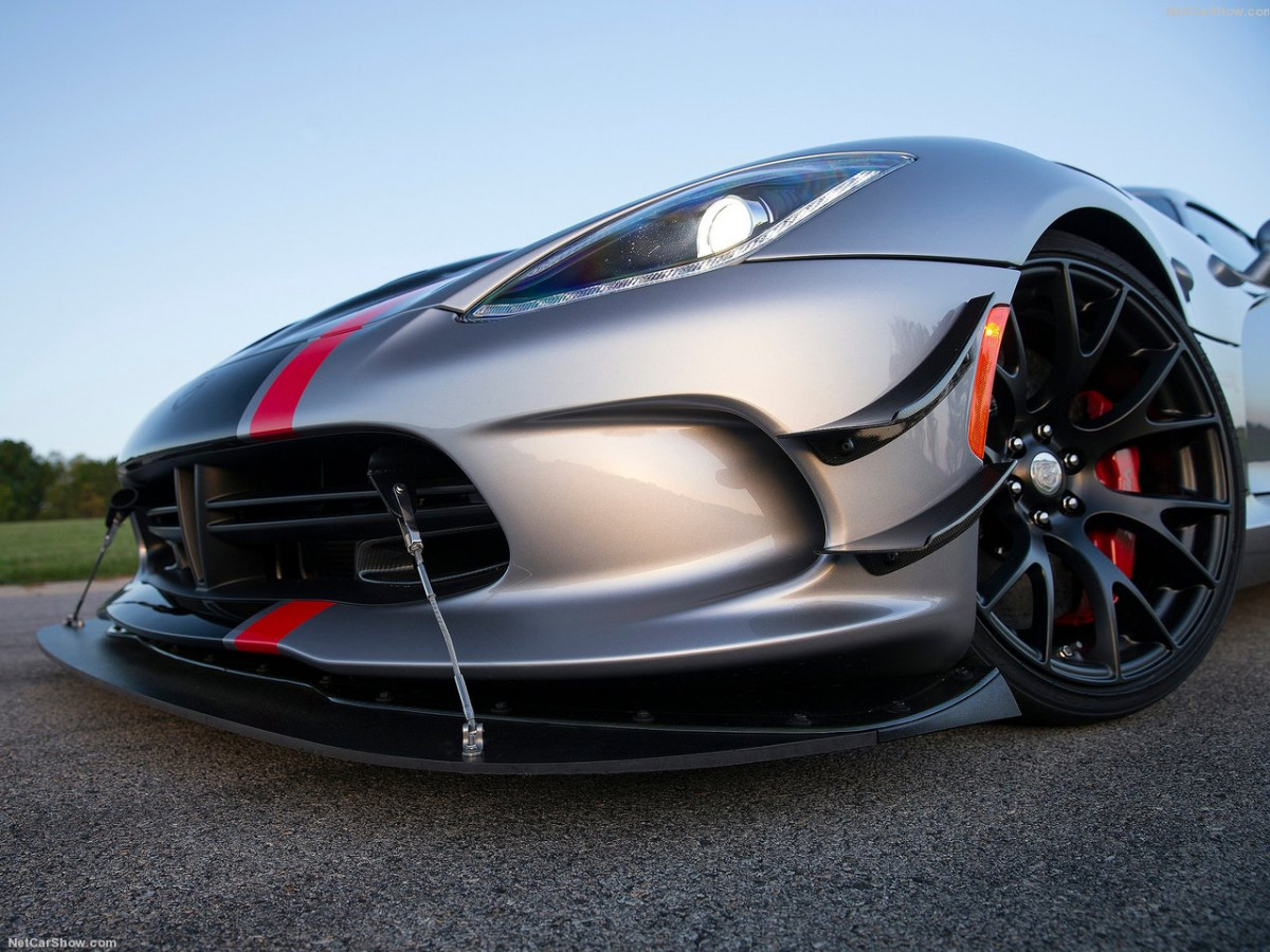 Dodge Viper ACR фото 147754