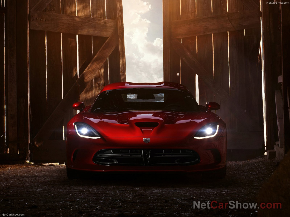 Dodge Viper SRT фото 94012