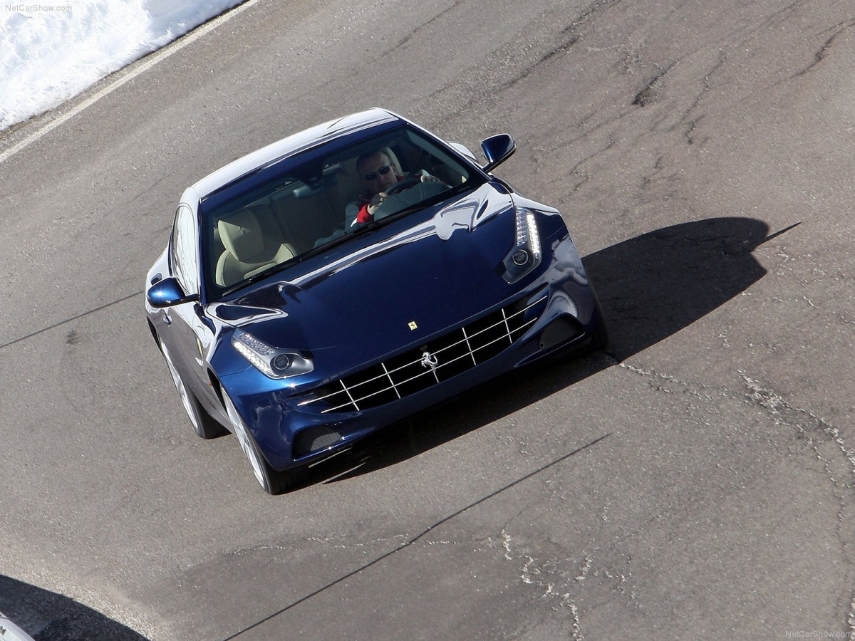 Blue фф. FF фото. Ferrari FF. Крутые фото фф. Фф фото крутые емосия.