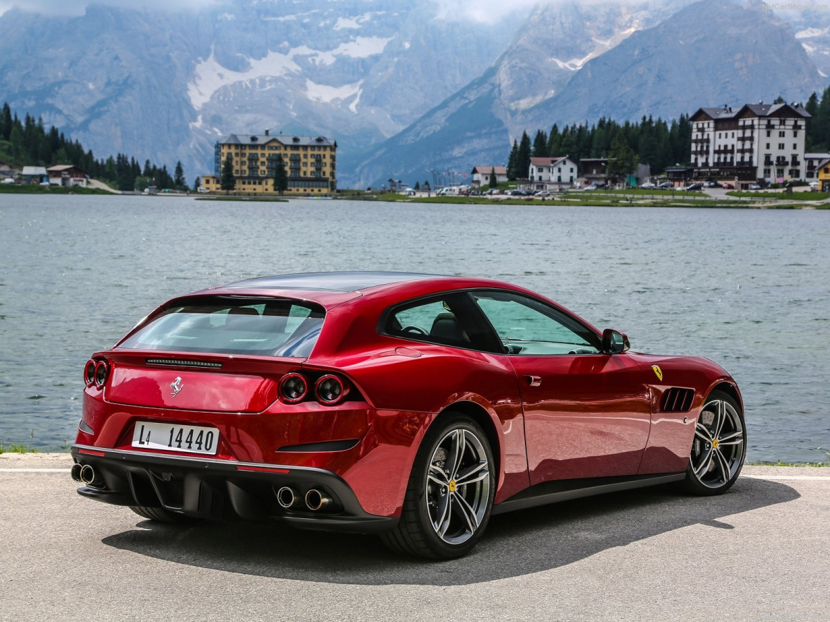 Ferrari GTC4Lusso фото 188713