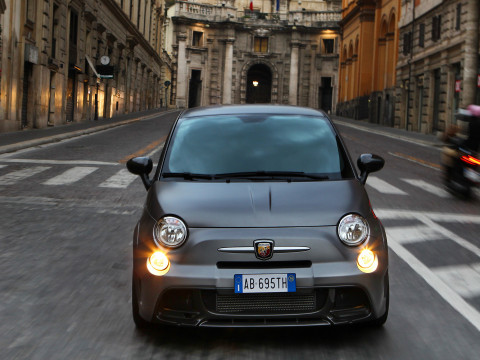 Fiat  Abarth 695 Biposto фото