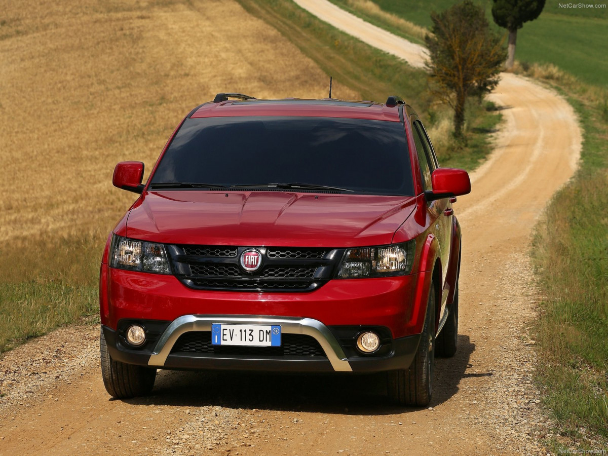 Fiat Freemont Cross фото 129333