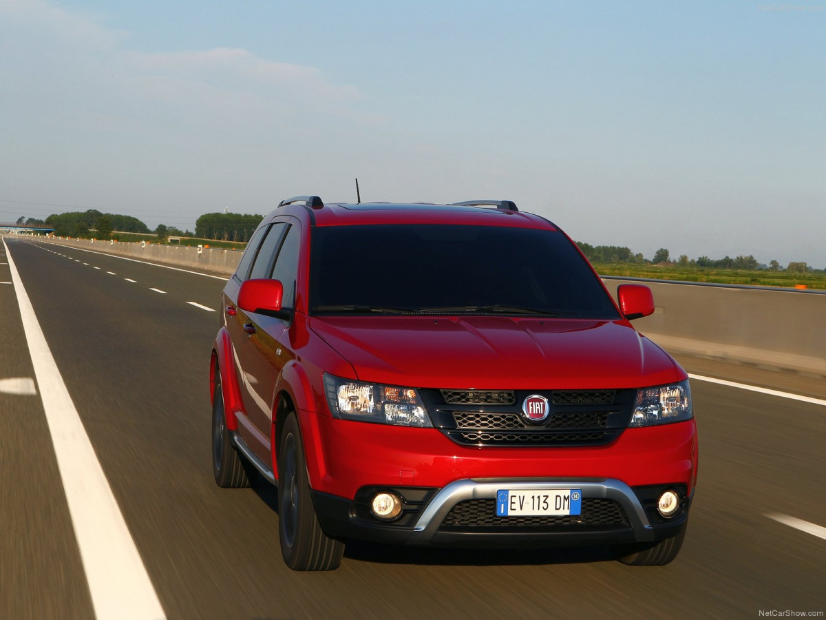 Fiat Freemont Cross фото 129341