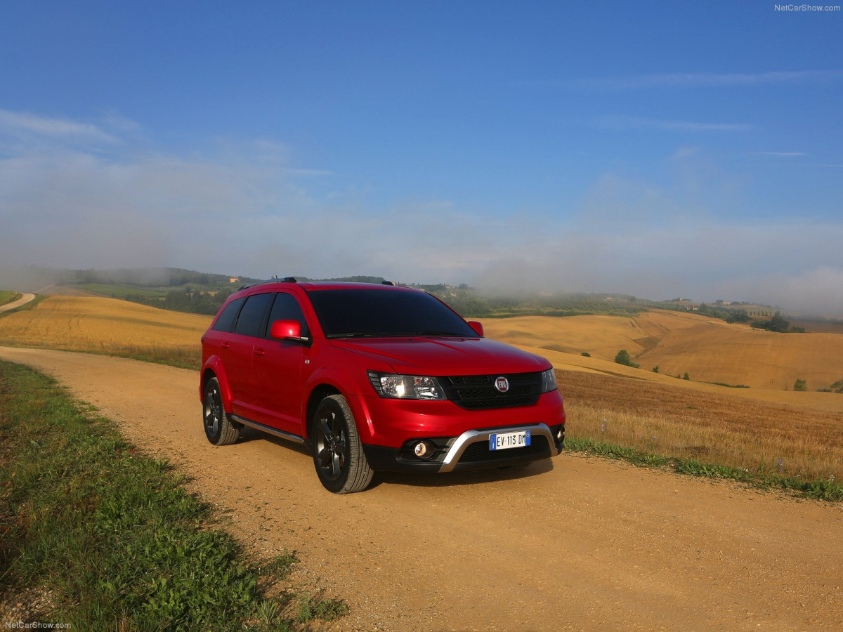 Fiat Freemont Cross фото 129350