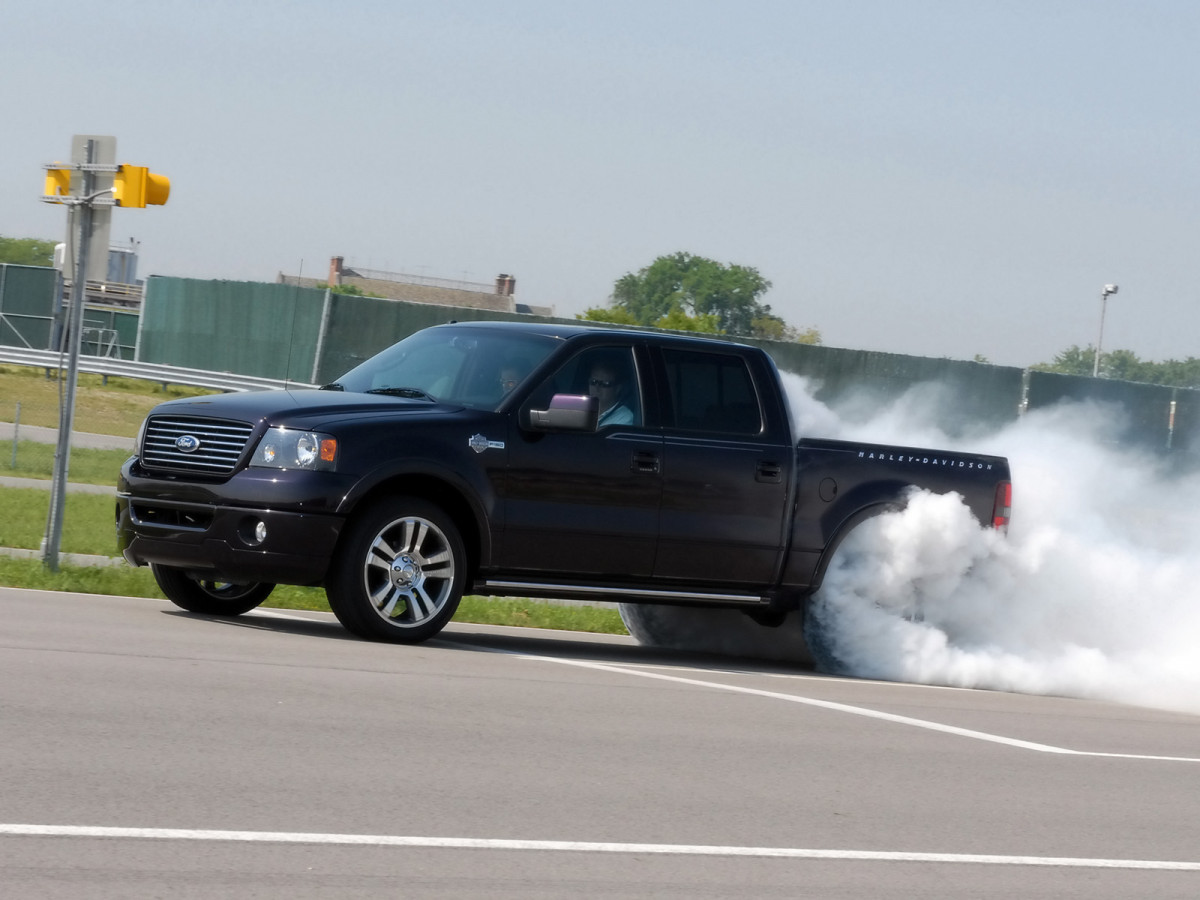 Ford F-150 Harley Davidson фото 46791