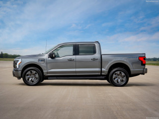 Ford F-150 Lightning фото