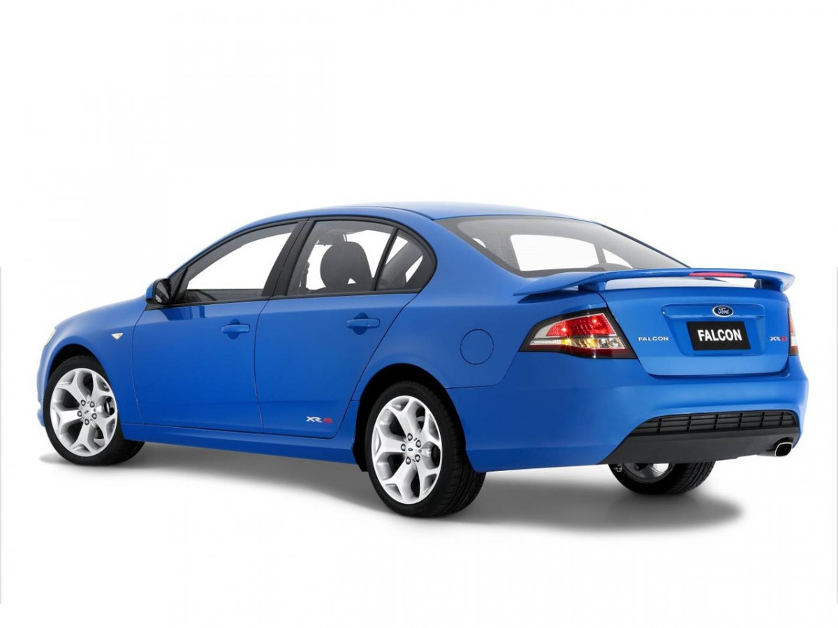 Ford Falcon XR8 фото 52681