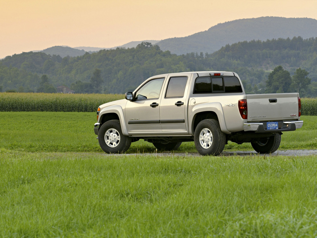 GMC Canyon фото 52016