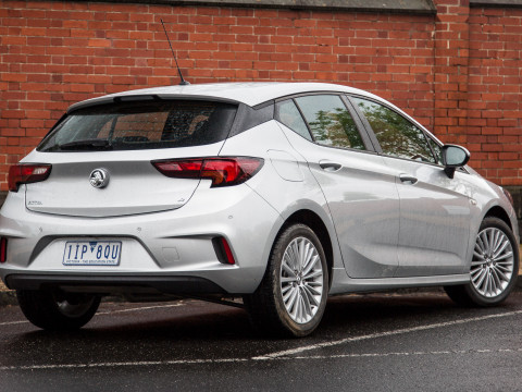 Holden Astra  фото