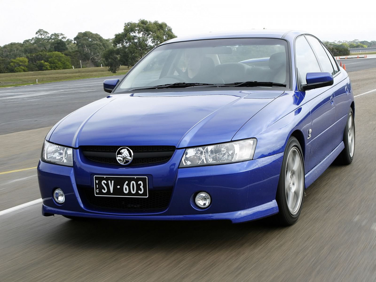 Holden Commodore SV6 VZ фото 11665