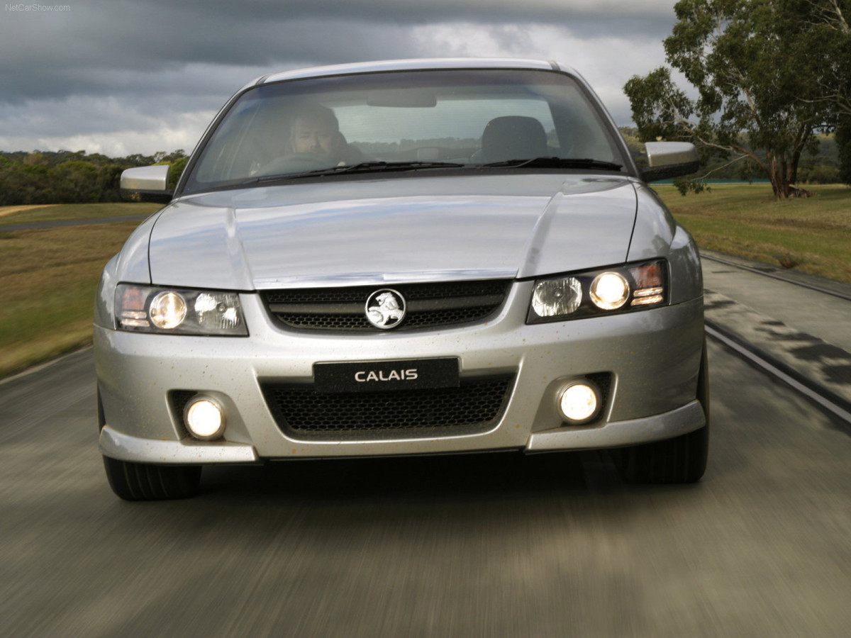 Holden VZ Commodore Calais фото 36723