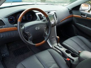 Hyundai NF фото