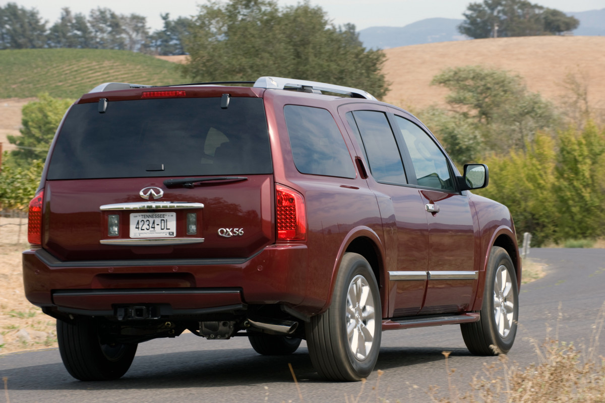 Infiniti QX56 фото 67439