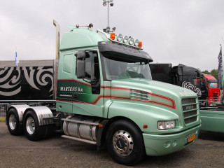 IVECO Strator фото