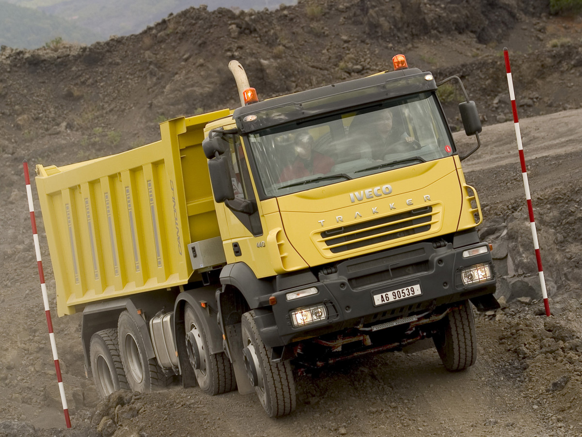 IVECO Trakker фото 59801