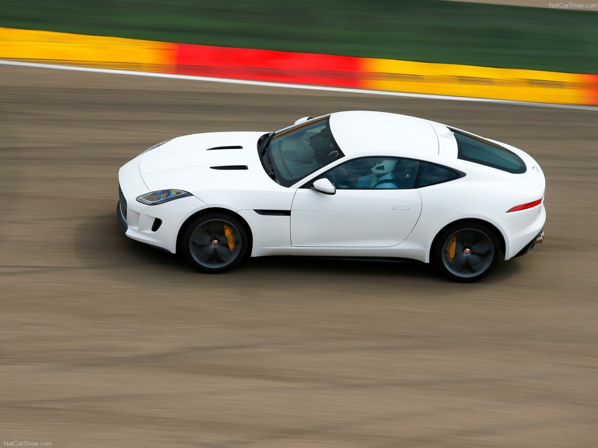 Jaguar F-Type R фото 157827