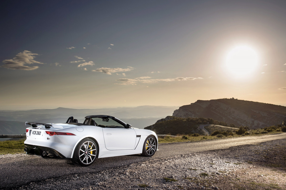 Jaguar F-Type SVR фото 171958