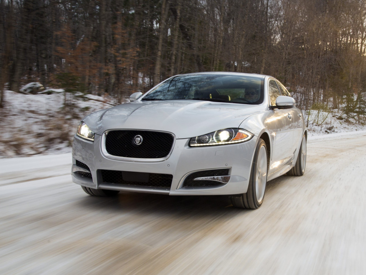 Jaguar XF фото 101259